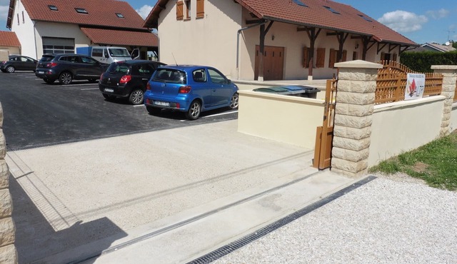 9-person pavilion LE LOGIS DU DER