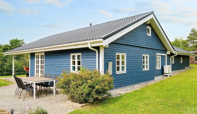 9 person holiday home in Jægerspris-By Traum
