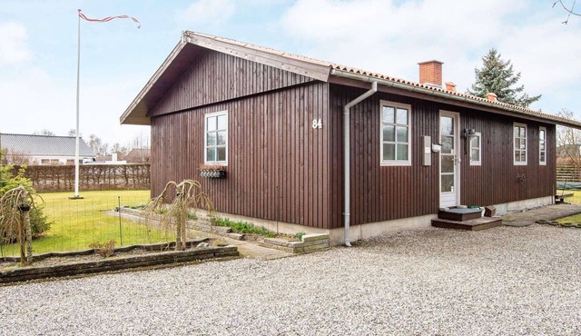 9 person holiday home in Grenaa-By Traum