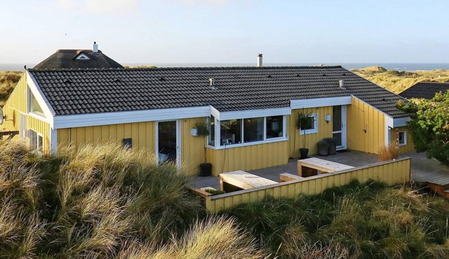 9 person holiday home in Saltum