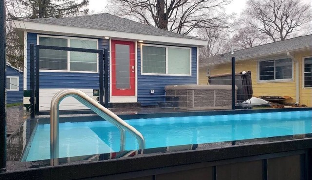90° Heated Pool 2 Hot Tubs Sleeps 13
