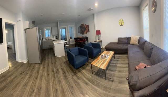 901 Bee’s Midtown Duplex in the heart of Overton Square 2280