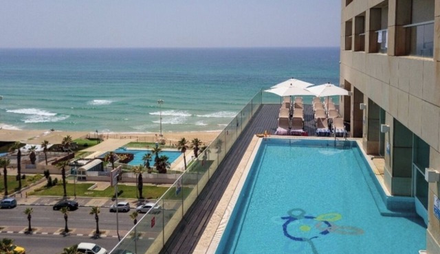907GO to Bat Yam balcony,sea ​view.Free parking