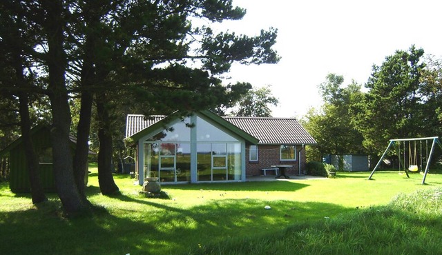 95 sq. metres lovely holiday cottage in fantastic location with fiord view.