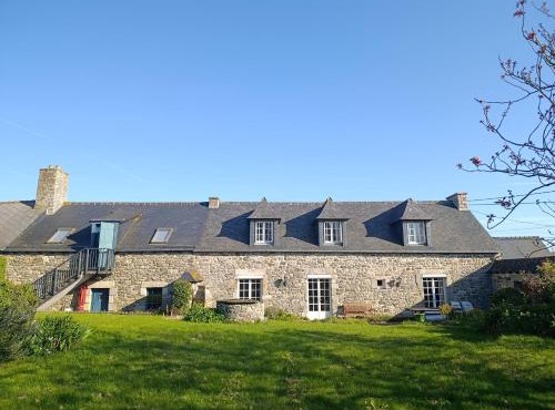 950 - Charmante maison de famille située à La Bouillie