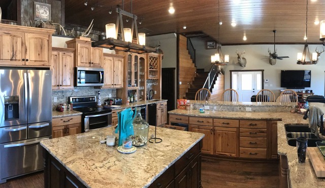 951 Club - Weddings, Corporate Retreats and Hunting