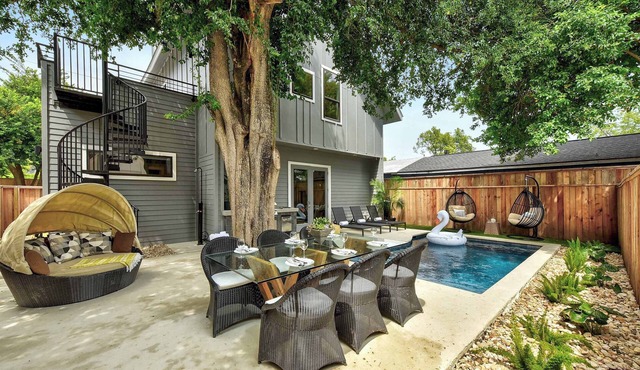 9BR East Austin Combo | Pool & Outdoor Dining