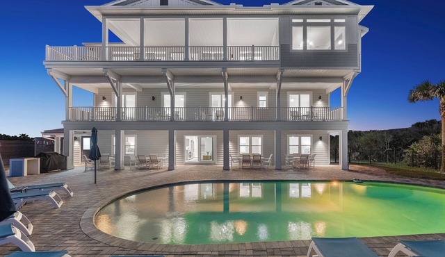 9BR LUXURY OCEANFRONT ESTATE-PRIVATE! LARGE HEATED POOL AND COMPLETE GAME ROOM!