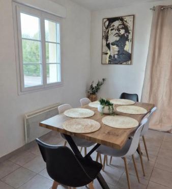 Aéroport à pied La signature doré