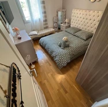 A 10 mins d'aéroport d'ORLY logement lumineux chaleureux