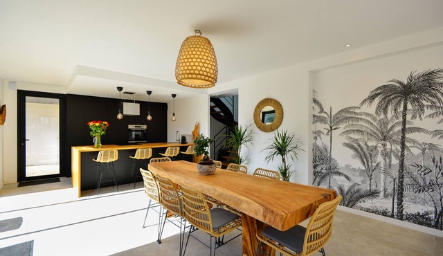 A 2 pas de la plage, la Villa YIN