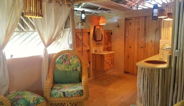 A-301 Cozy cabin in paradise and on the beach/pool