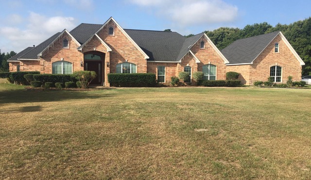 A 4 bedroom beautiful custom home located 5 miles away from downtown Tyler, Tx.
