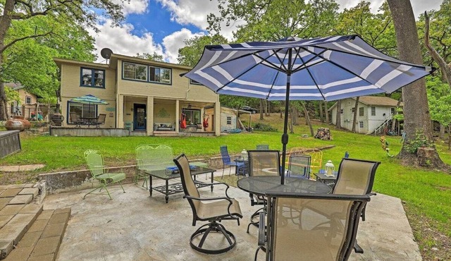 A 5bd haven of luxury and nature on Silver Creek/Lake Worth