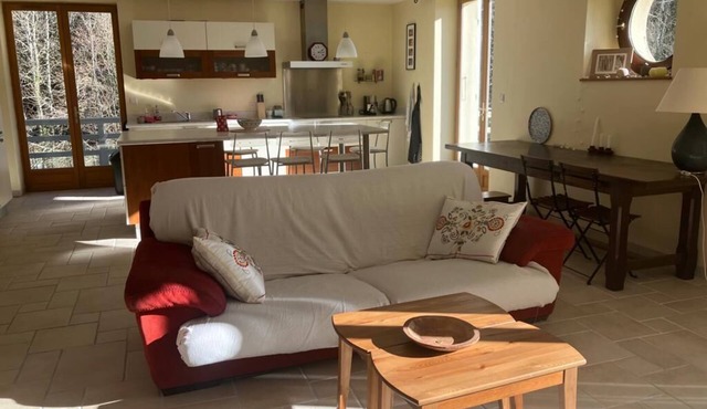 A balcony overlooking the Jura's most beautiful lake