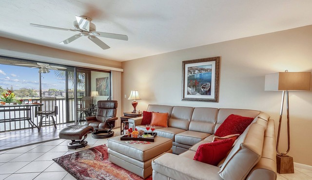 A Bayside Treasure - Outstanding Waterfront Views!