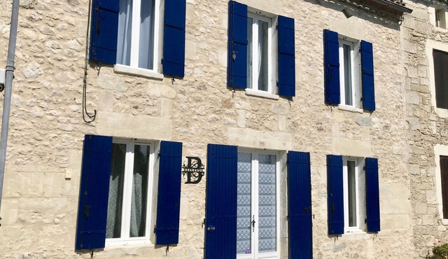 A Beautiful Gem on the Banks of the River Dordogne