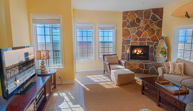 A beach beauty, this exceptional upper unit is beaming with Balboa beach charm!