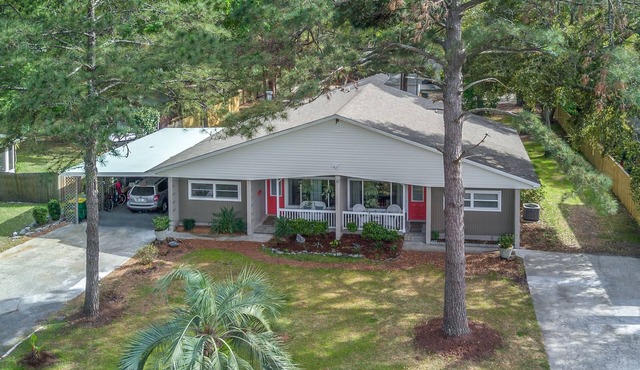 A Beach, Golf, Tennis and Fun for the whole family Sandy Toes & Salty Kisses A