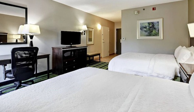 A Beautiful and Excellent Place to Unwind! W/ Gym