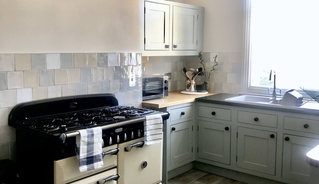 A Beautiful Grade II regency property with parking