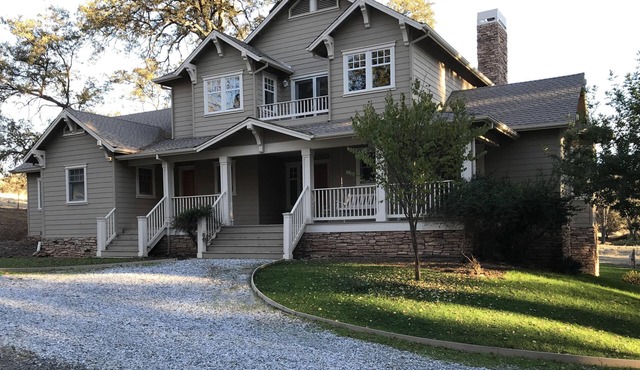 A beautiful home on 4 acres - 8 minutes to New Melones Lake!