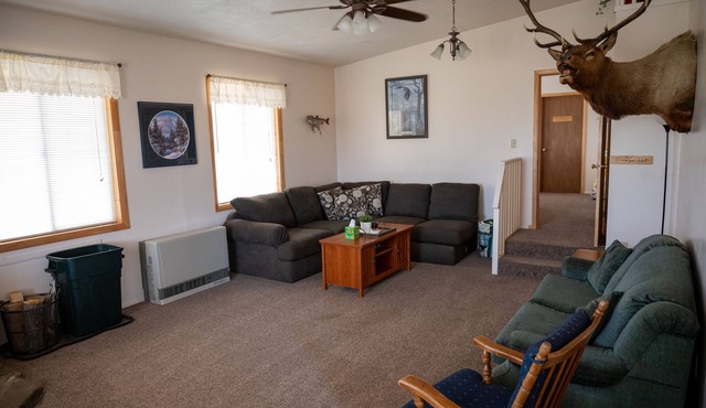 A beautiful mountain getaway, great location, many outdoor opportunities!