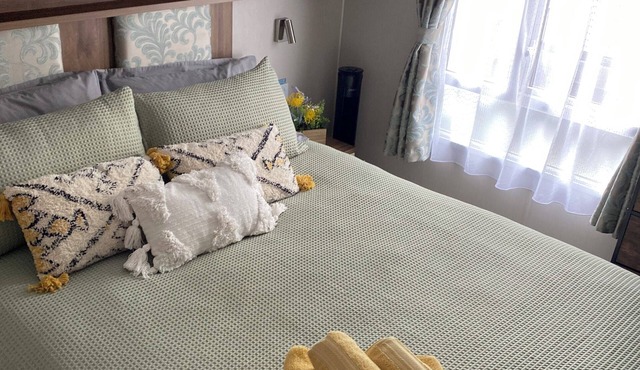 A beautiful romantic weekend away with a hottub under the stars 🌟