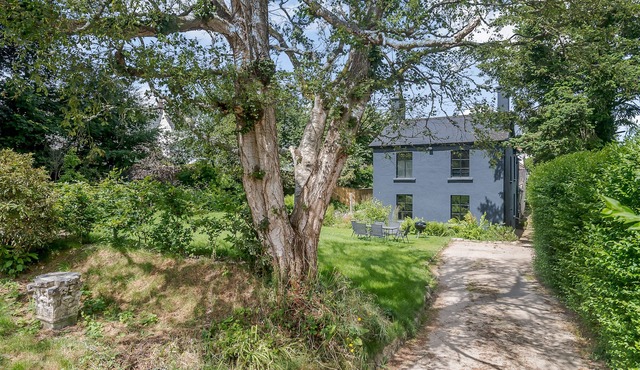 A beautifully presented 4 bed detached house situated in the heart of Chagford
