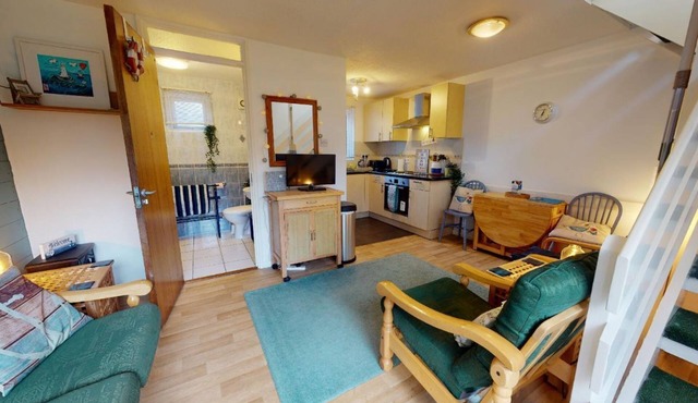 A beautifully presented 3 bedroom holiday home with all you should need for a selfcatering holiday