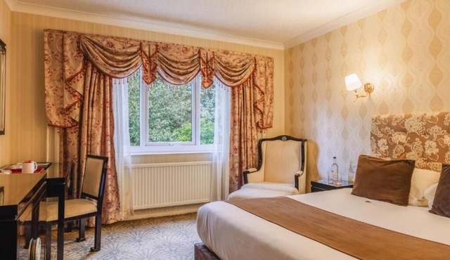 A Breath of Calm in Ipswich | Solarium, Pool & Gardens in Historic Escape