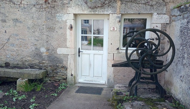 A Côté Gîte between Fontenay and Vézelay Sauna and swimming pool