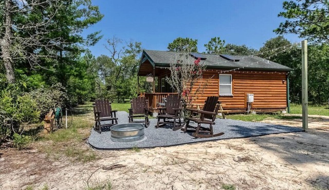 A/C, Firepit, Grill, Pet Friendly