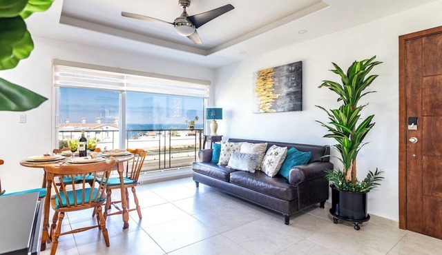 A/C*King Bed*Pool*Ocean View