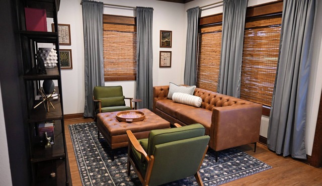 A central getaway for anyone craving charm, simplicity, and local flavor!