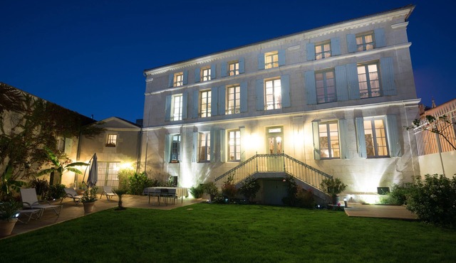 A Charentaise house in the heart of Saintonge