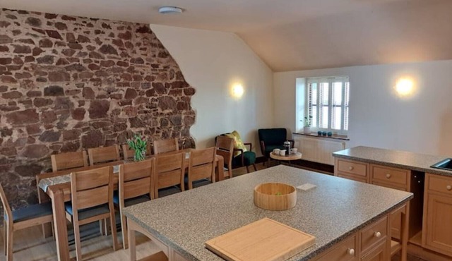 A charming 4 bedroom cottage with plenty of space to relax.n