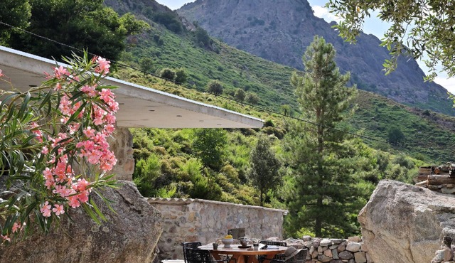 A CHARMING 4-STAR HOTEL IN HAUTE-CORSE The luxury of taking the time