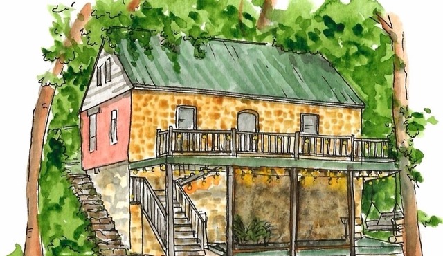 A Charming and Private Cottage in the historic downtown of Hermann, Missouri.