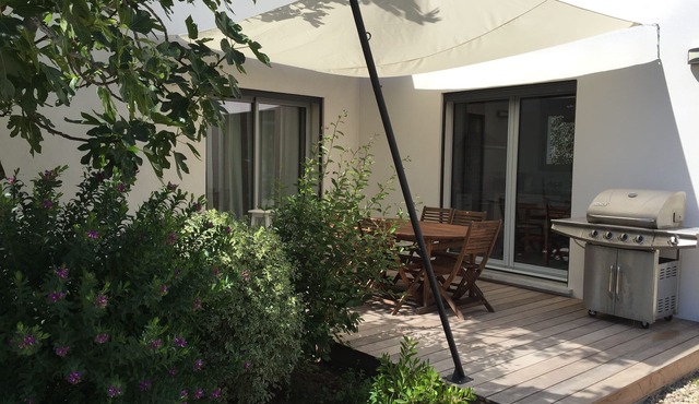 A charming and quiet apartment in a residential area