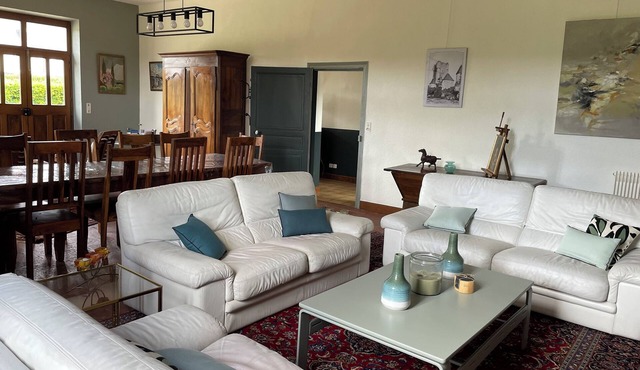 A charming gîte in the heart of an estate