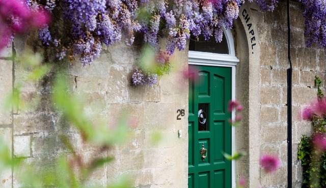 A charming Grade II listed former Chapel in a tucked away peaceful location