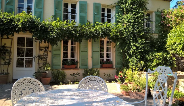 A charming provencal family home with beautiful views over La Garde Freinet