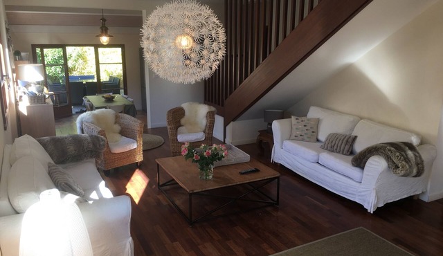 A charming villa with Cap Ferret lighthouse.