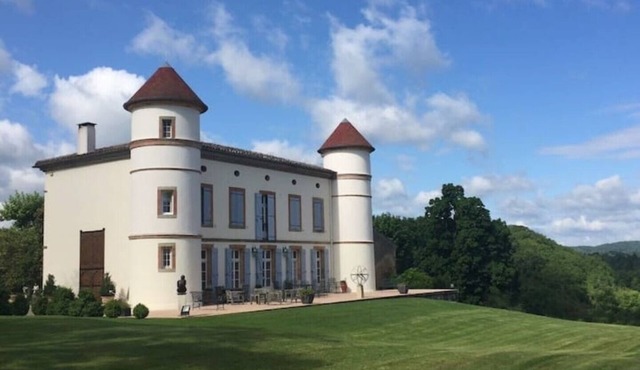 A Chateau for all generations.