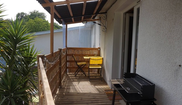 A cheerful country home