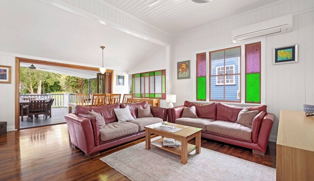 A Comfy Family QLDr ~ 3Bed/2Bath/1Car ~ House