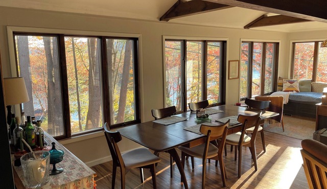 A conscious retreat overlooking the Delaware River