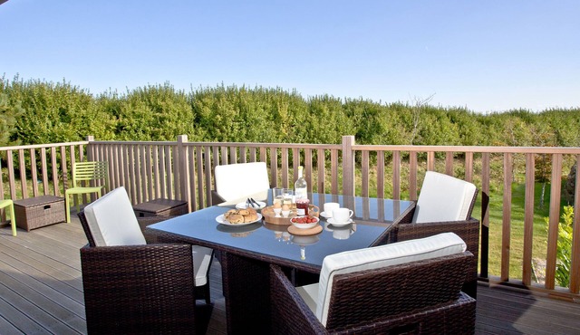 A contemporary eco-lodge on the gorgeous Una, St Ives resort.