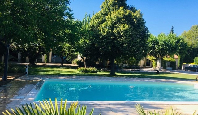 A CORNER OF PARADISE AT THE FOOT OF VENTOUX